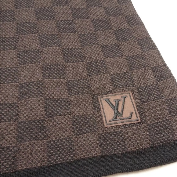 Louis Vuitton scarf New - Picture 3 of 4